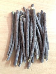 20 Pc Neem Sticks Azadirachta Indica Sticks DATUN for Teeth and Gums FREE SHIP