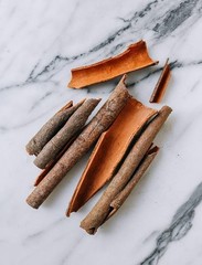 Patil Foods Dalchini Sticks Cinnamomum Zeylanicum Daalcheeni Cinnamon Sticks