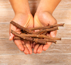 Licorice Root Chew Sticks FLAVORED 100% Pure Natural Glycyrrhiza Glabra Turkish