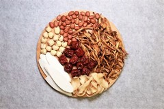 Daylily & Peanut Protein Soup Mix 黃花菜花生滋補湯料包 Soup Made Easy! 3-4 Servings 5.3oz