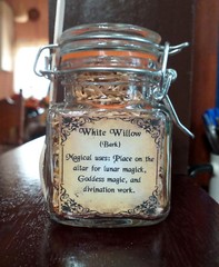 White Willow (Bark) Herb & Jar