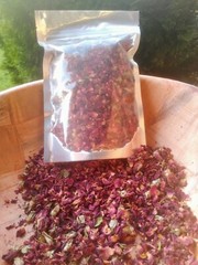 100%Natural Dried Red Rose Buds and Petals 2 oz FOOD GRADE/Tea Free shipping