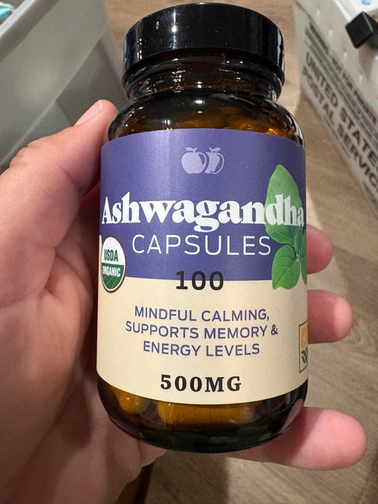 Organic Ashwagandha 100 Capsules for Mood, Calming & Immune Support Supplement