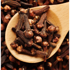 Clove | Whole Buds or Powdered | 1/4/8oz Sizes | Natural Digestive & Oral Health