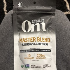 Om Mushroom Superfood Master Blend Mushrooms & Adaptogens-Organic-3.17 oz.(90 g)