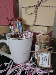 Gift Basket- Tea & a Biscuit
