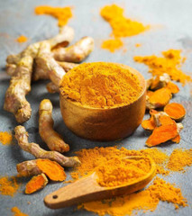 Features:Natural, Organic Ingredients:Turmeric powder Brand:White Mountain Herbs