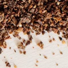 Raw Bee Propolis Tincture with Handmade Linen Wrap – 50 ml (1.6 fl oz)