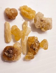 Ponderosa Pine Tree Resin | Handpicked Raw Organic Pine Sap Resin 2oz-16oz