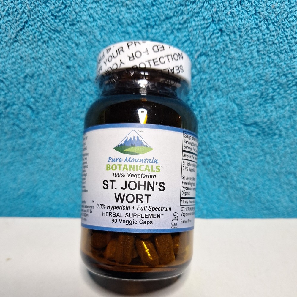 Pure Mountain Botanicals St. John’s Wort Capsules with 450mg Formula of Organic