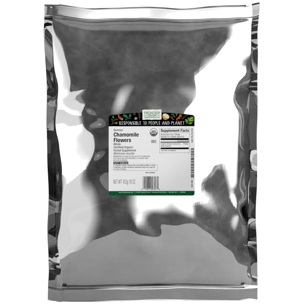 Organic Chamomile Tea Leaves – Floral Aroma & Flavor